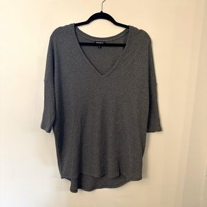Women’s Express V-Neck Sweater Size:L